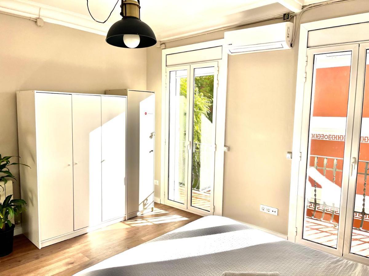 Sunny Apartment Gracia - Joanic Renovated Барселона Экстерьер фото